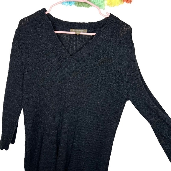 Tommy Bahama Black Knitted 3/4 Sleeve Pull On V-Neck Sweater Size Medium - Picture 4 of 13